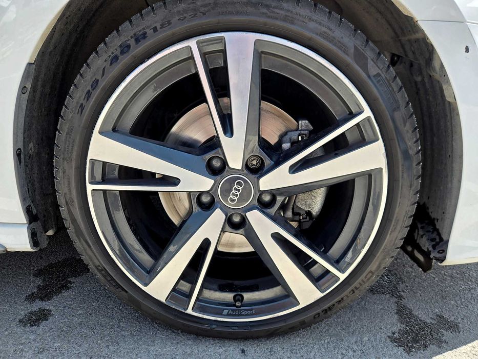 4 джанти Audi Sport 8J x 18"