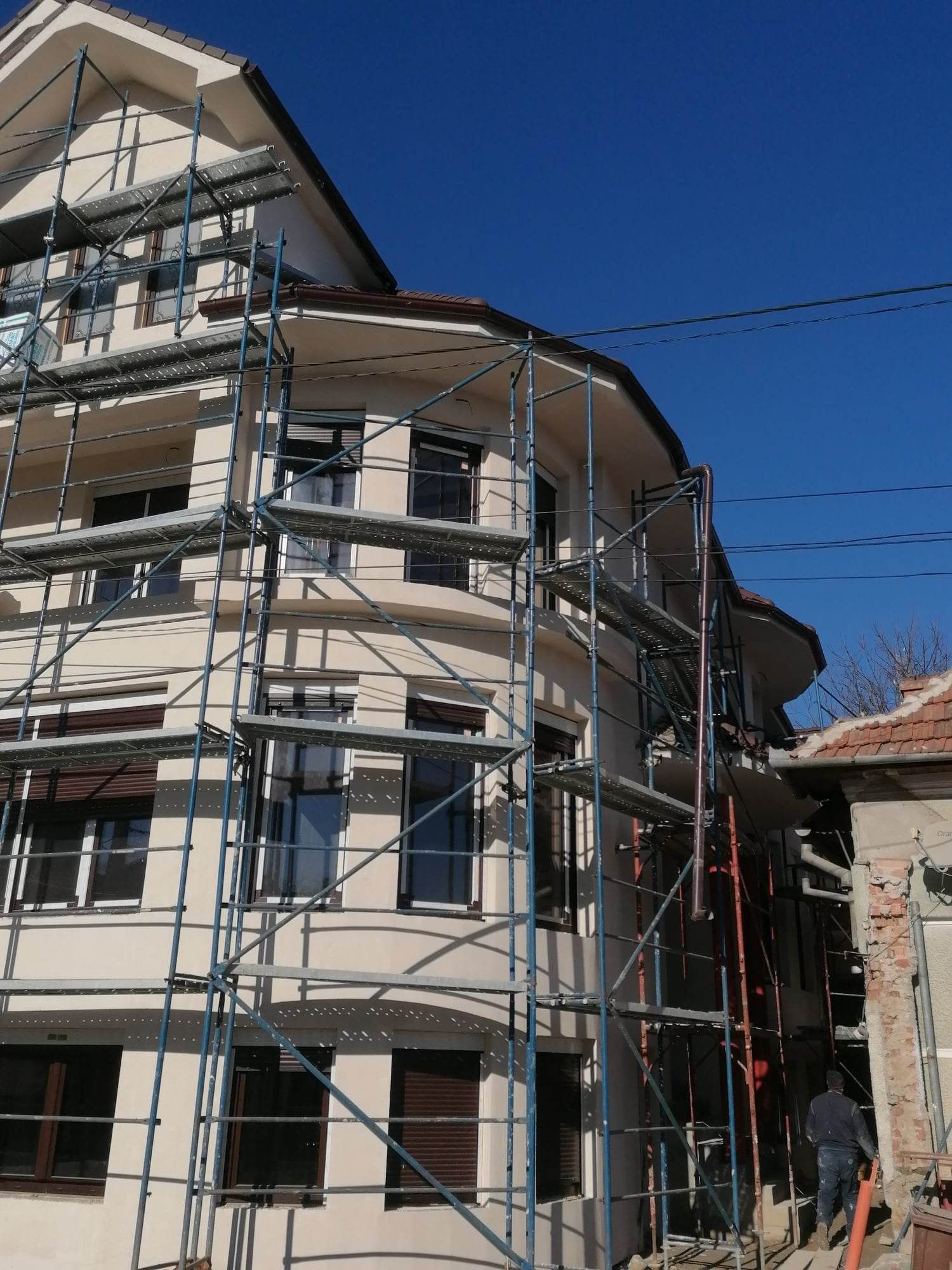 Firma serioasă execut orice lucrări in domeniul constructi