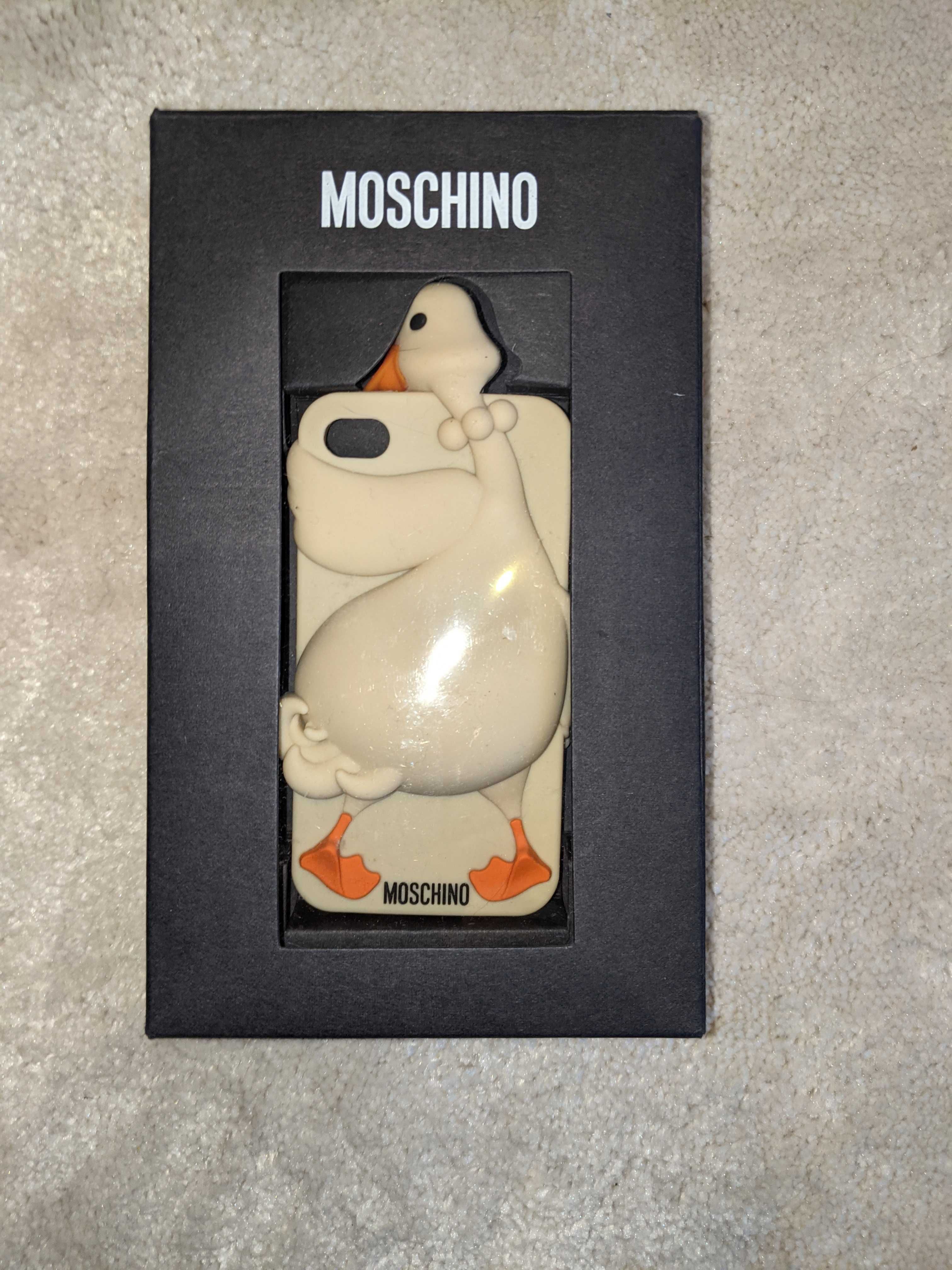 Moschino-case pentru Telefon- nou in cutie