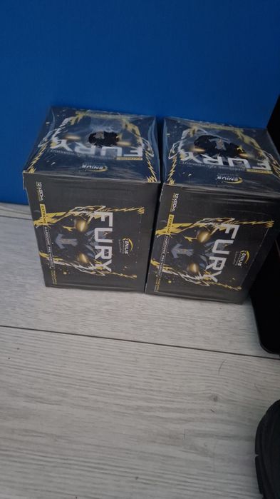 Vand placa pentru flotari de la GymBeam + 28 shoturi de Fury 80 ml