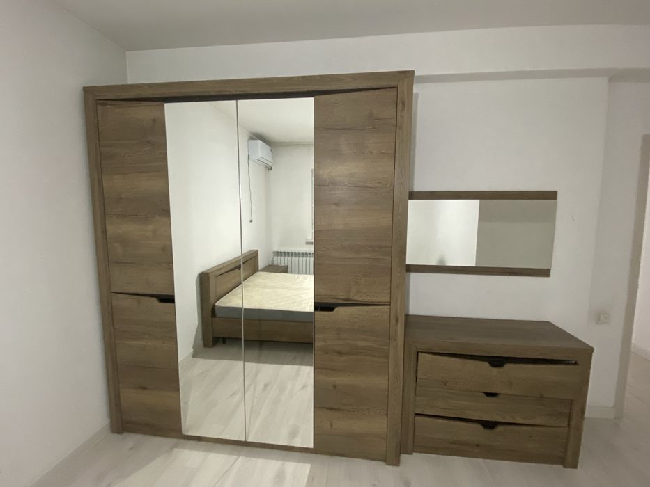 Спальный гарнитур в хорошим состоянии