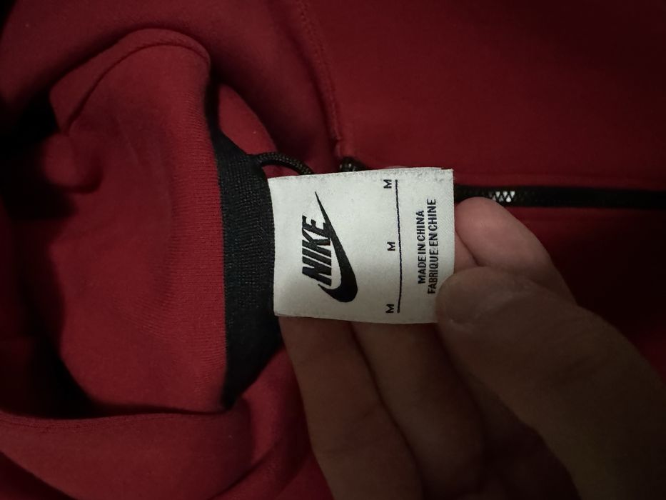 Nike tech fleece червен!!
