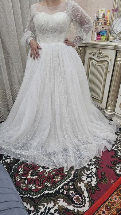 Свадебный платье