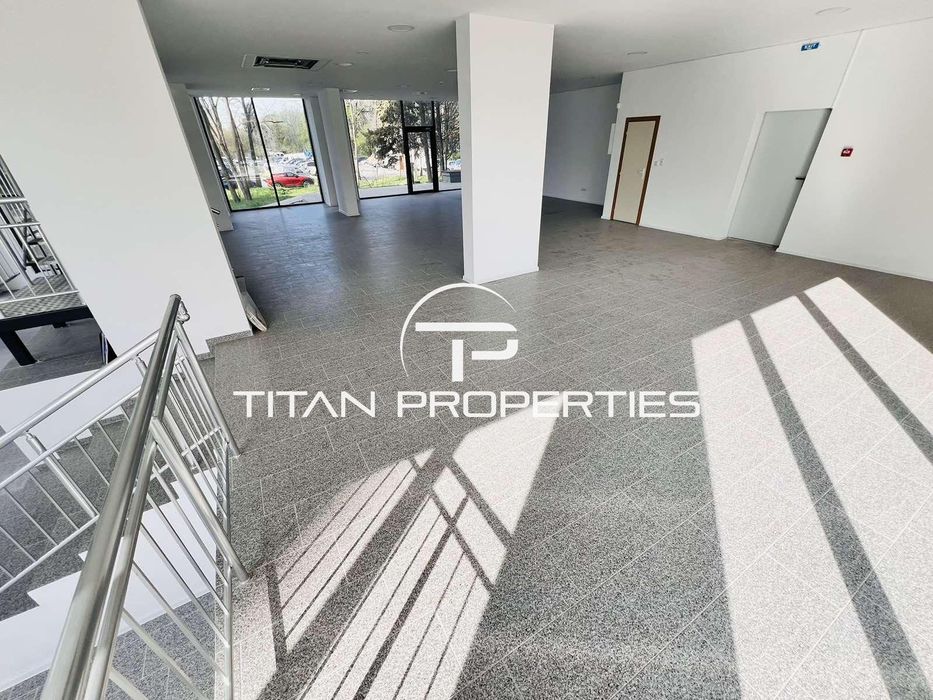 Дава се под наем Магазин в Бургас, Изгрев - 445 кв.м за 2885 € - Снимка #3