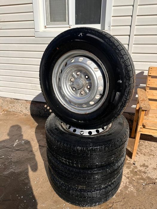 Колеса на Mitsubishi L200 зимние 215/75/16