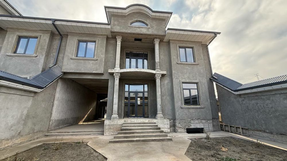 Продается 2 этажний таунхаус