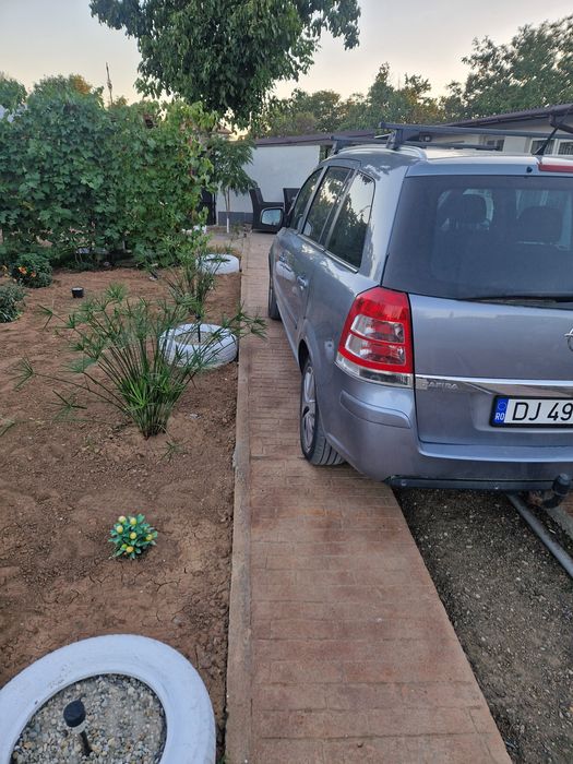 Opel zafira b 1.7