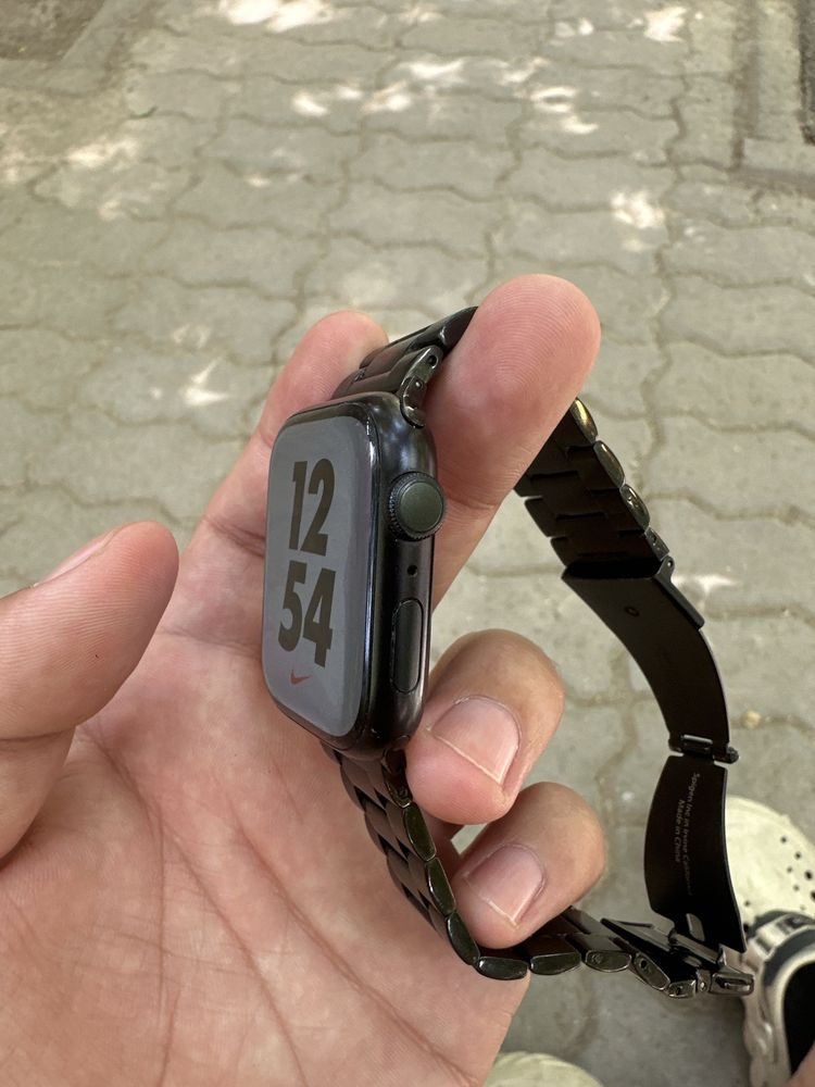 Apple Watch 8 45mm