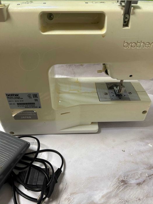 Brother RS-200 швея машинка