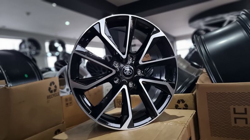 17цола/5x114.3/TOYOTA/5х114.3