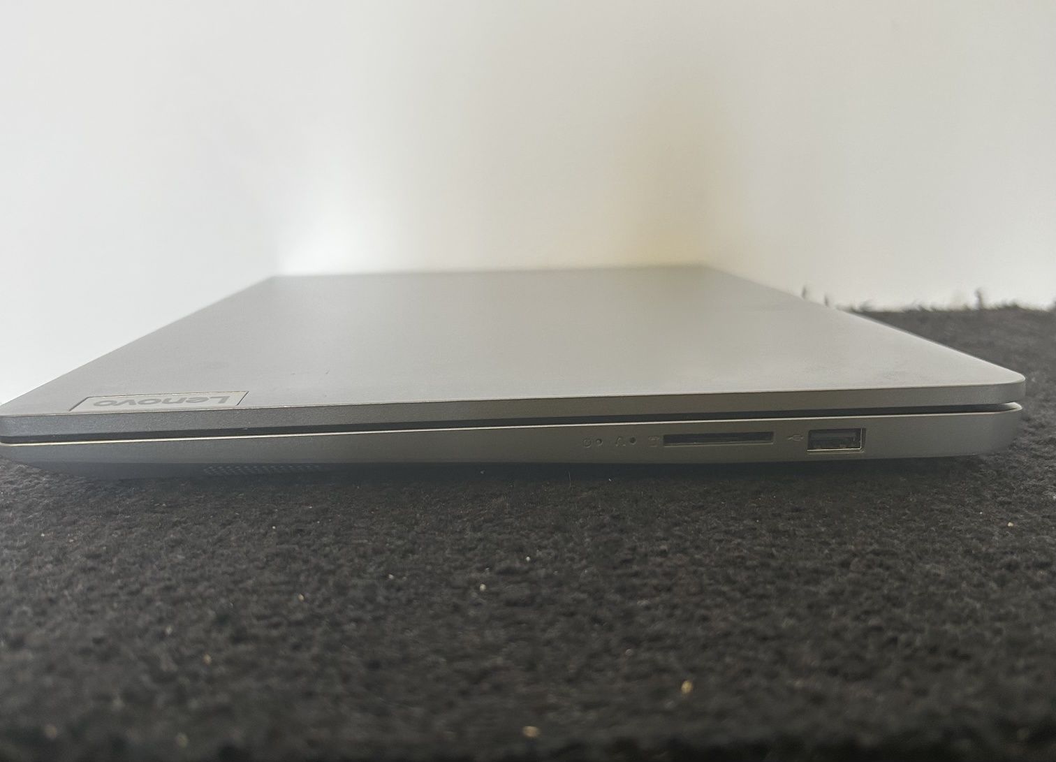 Лаптоп Lenovo IdeaPad 3