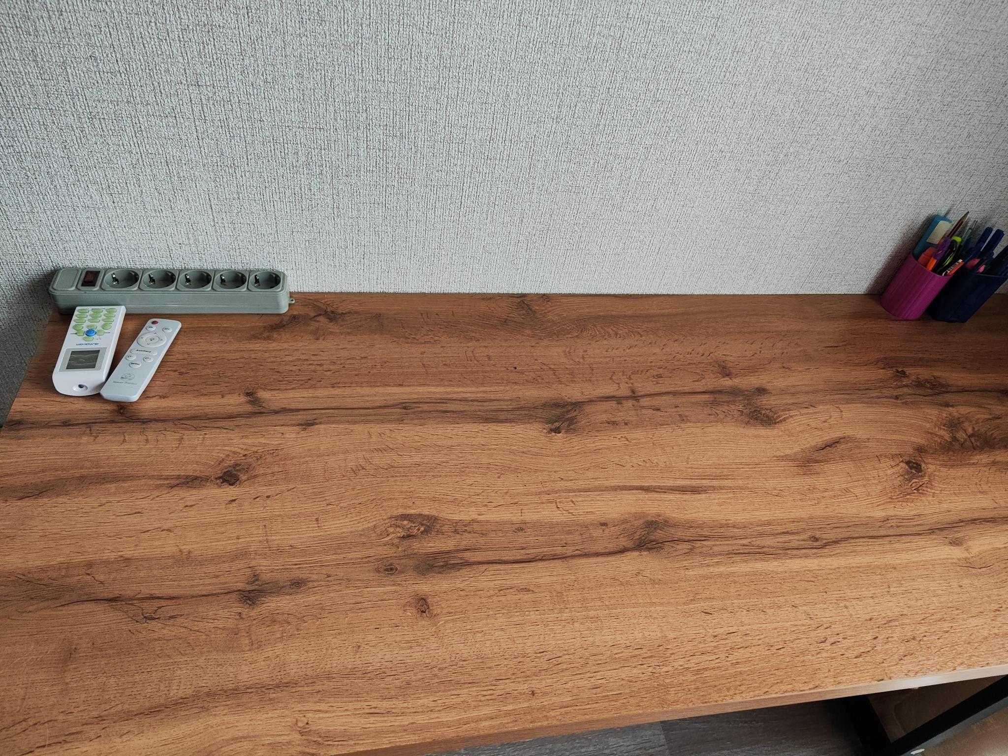 Стол компьютерный Loft