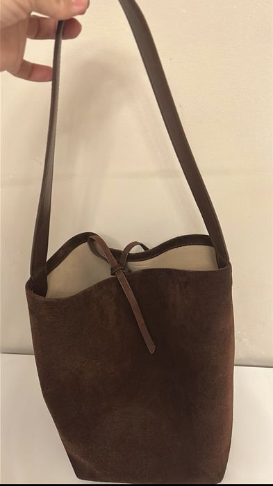 Сумка the row, ведро, замша, шоколад