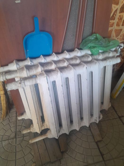 Чугунные батареий.