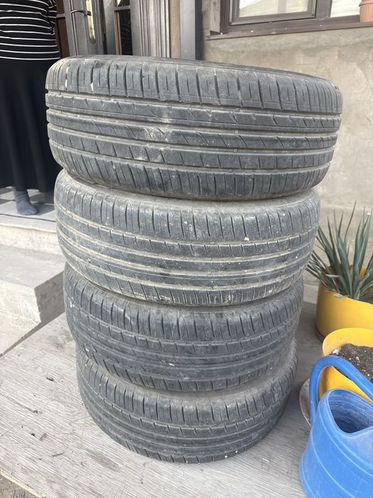 Продаются сроно летние шины недорого