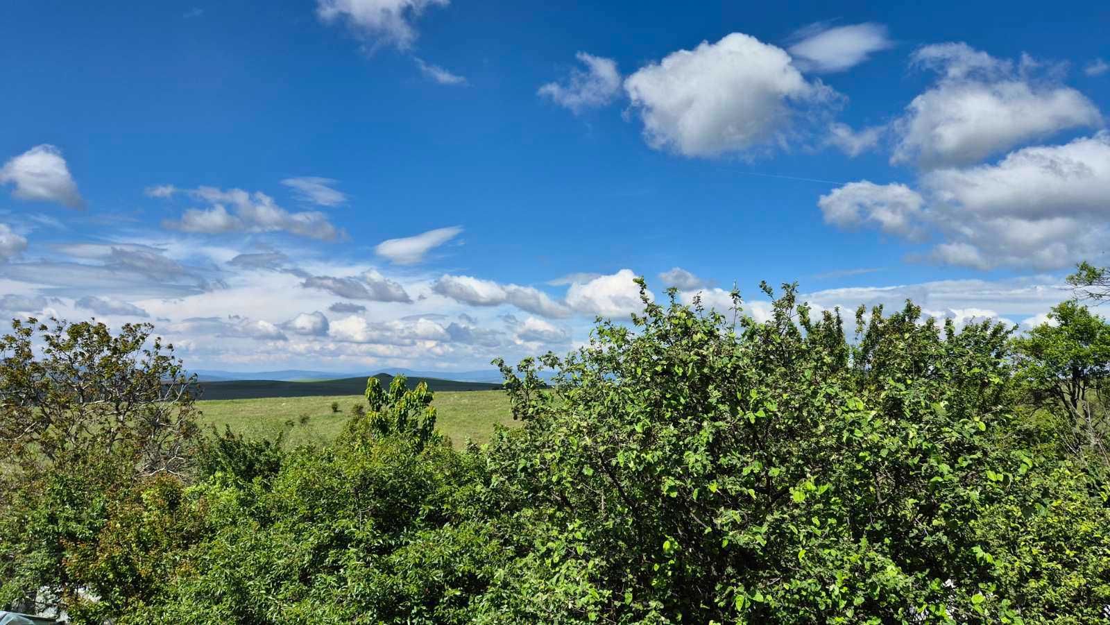 Масивна къща в село Вискяр, Област Перник