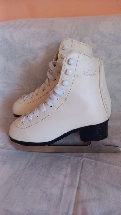 Коньки 31 размер продам