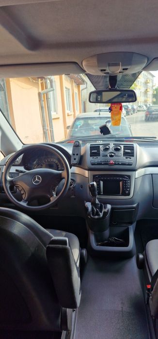 Vând sau schimb mercedes vito