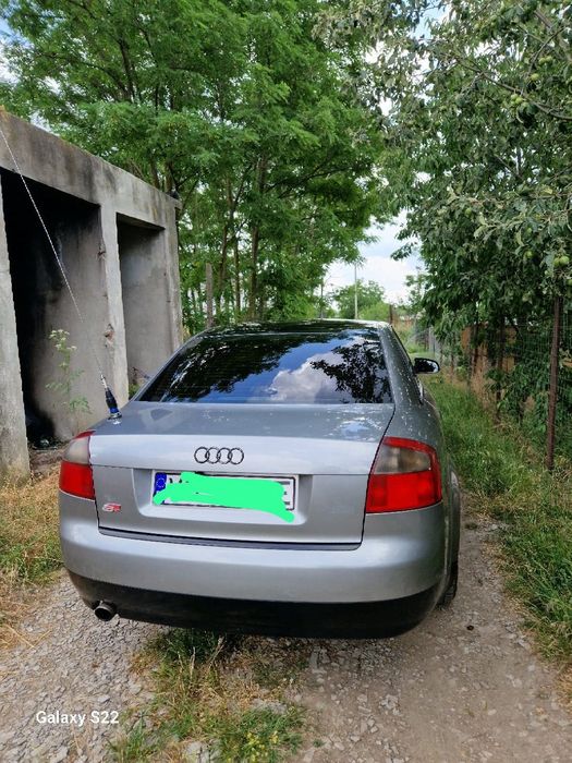 Vând Audi a 4 b6  volan pe dreapta
