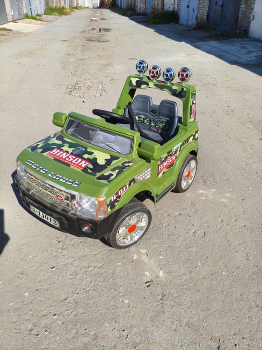 Автомобиь детский