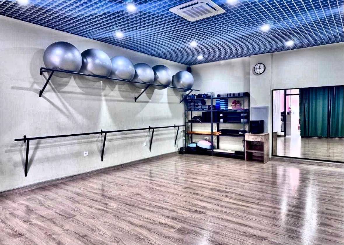 ПРОДАЁТСЯ помещение Улица Махтумкули
225м2