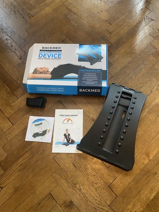 Уред за разтягане и отпускане на мускулите на гърба