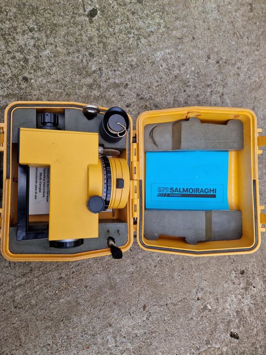 Nivela optica NI 040 A , trepied , stadie ( mira )