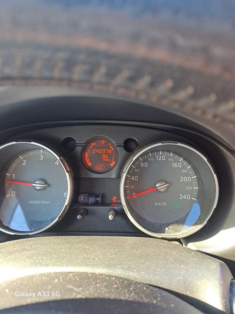 Nissan Qashqai .