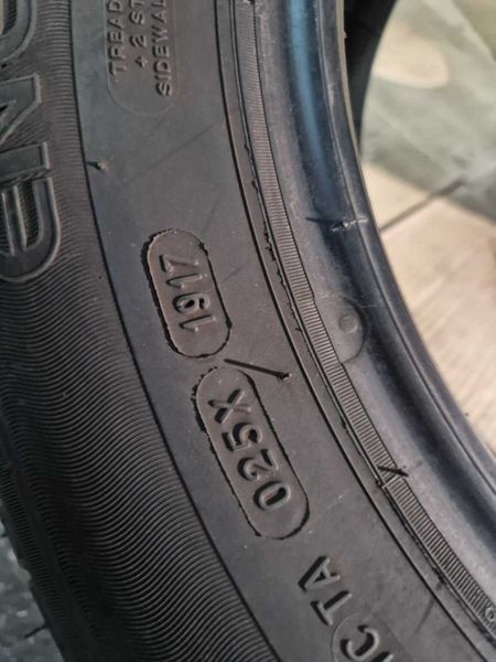 2 Michelin R15 195/65/ 
летни гуми DOT1917