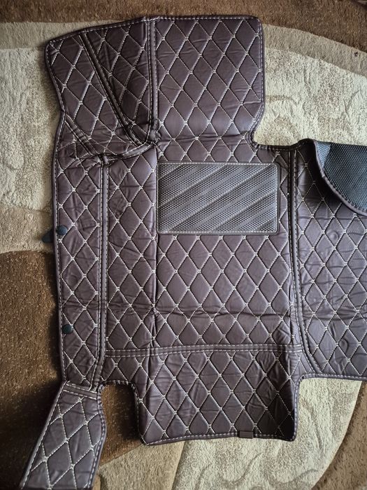 Huse podea BMW f30 Fata spate