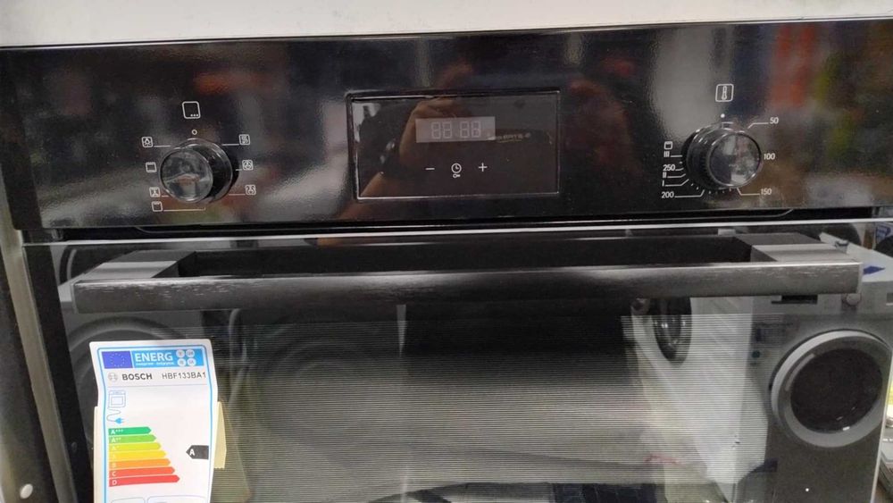 Нова черна Фурна за вграждане Bosch-Бош  3D конвекция  EcoClean