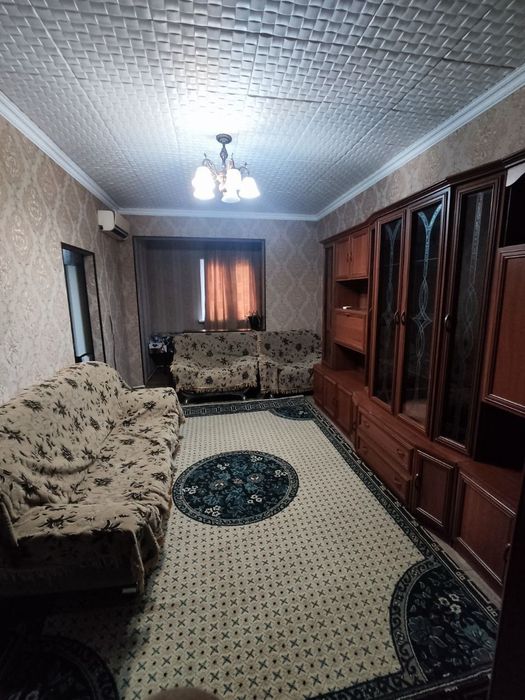 Продаётся квартира Чиланзар 10 квартал 2/5/5 панель