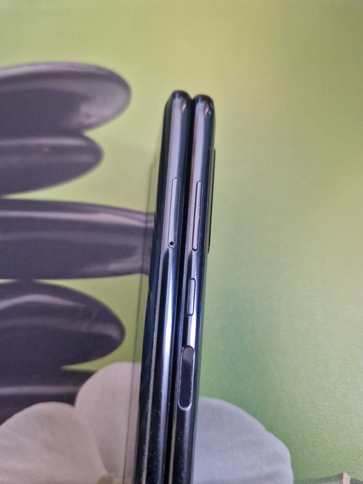 Defect Samsung Fold SM-F900U1 ( pentru piese )