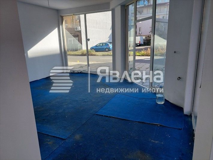 Магазин с добра локация