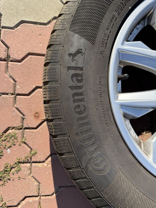 Vand set Jante+cauciucuri Audi Q5, Q3 / 235.65.17 M+S