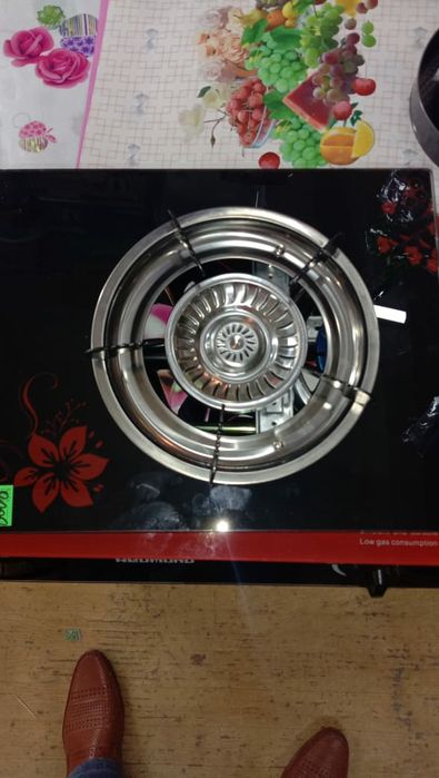 Продам газ.плиту