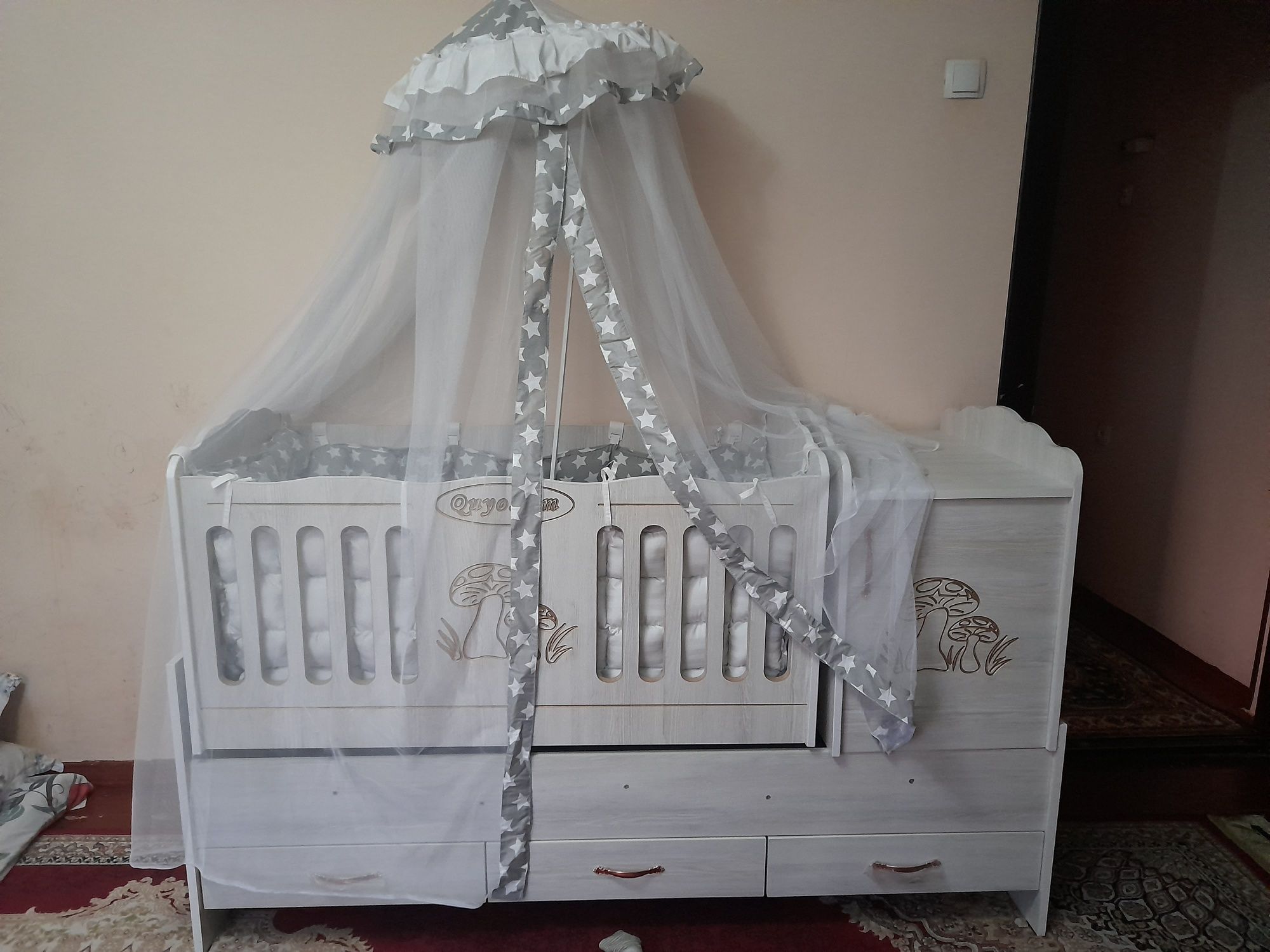 Detskiy kravat kachelya bn yahwi holatda sinmagan qirlmagan tozza