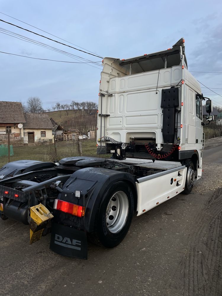 DAF XF 105.460 Space Cab