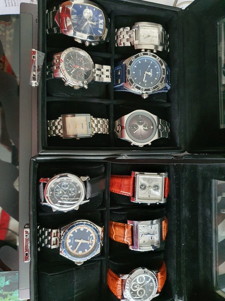 Ceasuri de colecție diferite modele