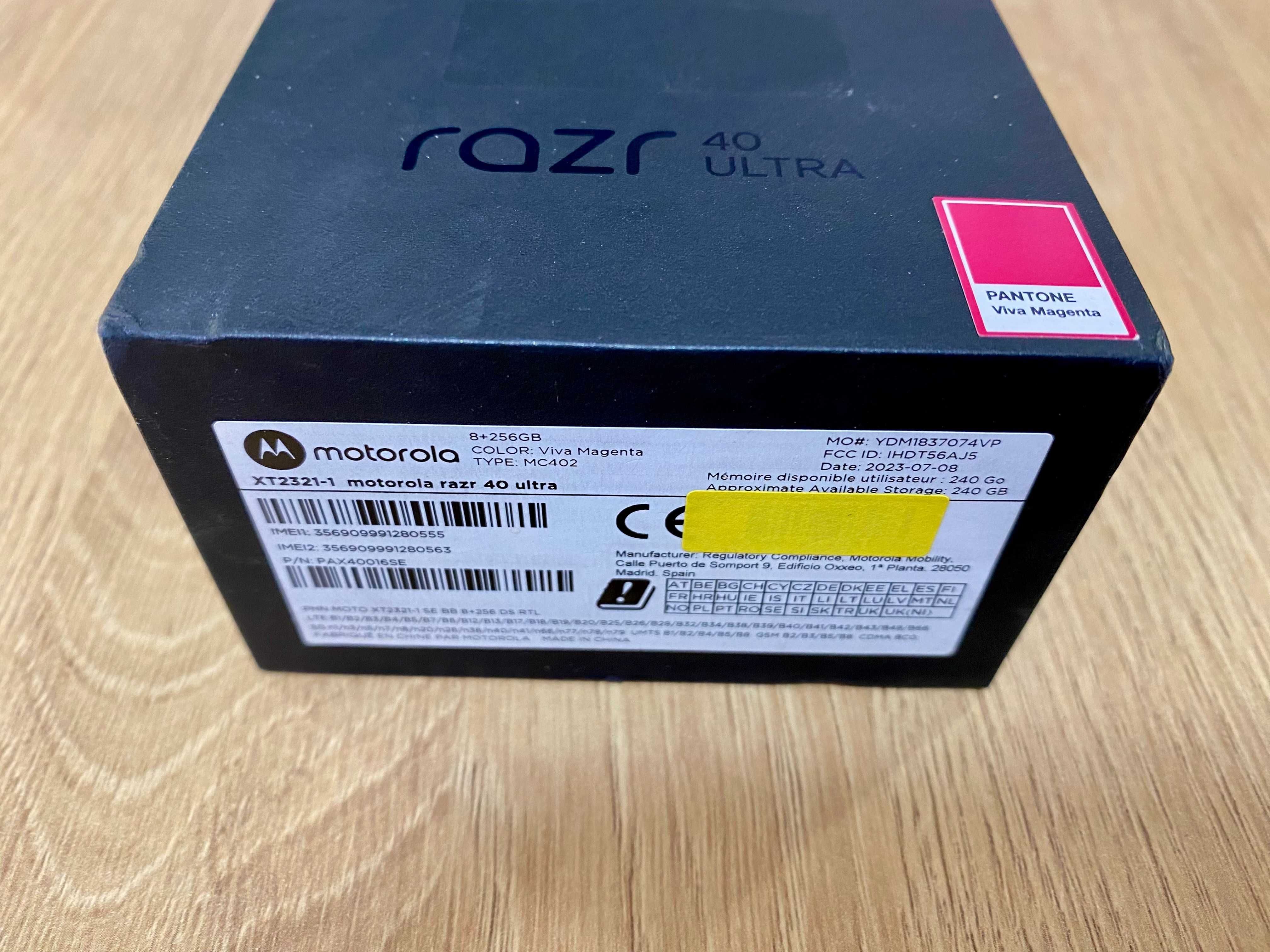 НОВ !!! Motorola razr 40 Ultra, 256GB, 8GB RAM, 5G, Viva Magenta