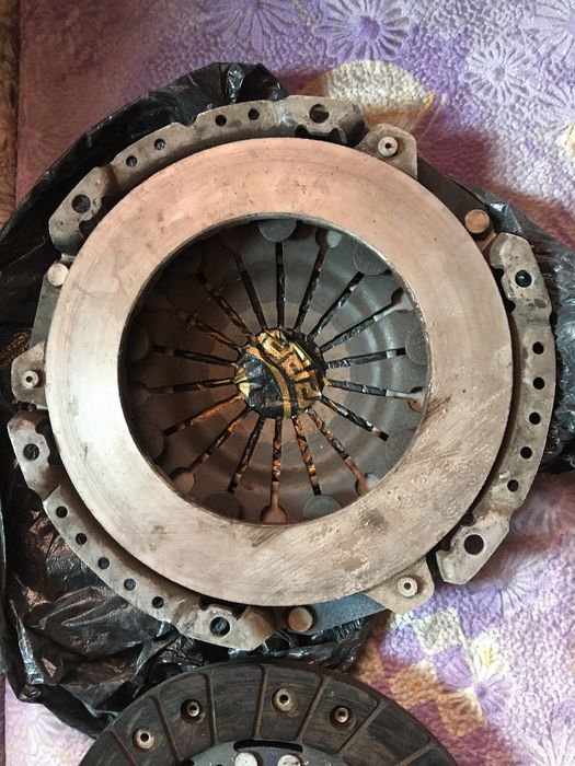 Автозапчасть на опель