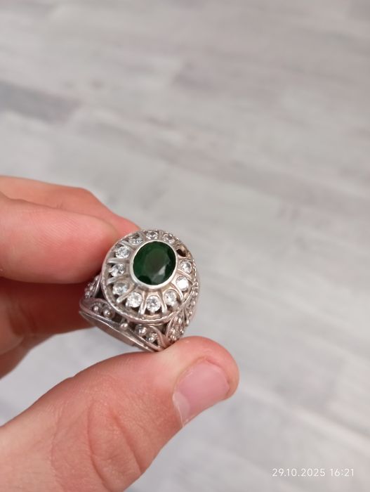 Таза күміс жузік