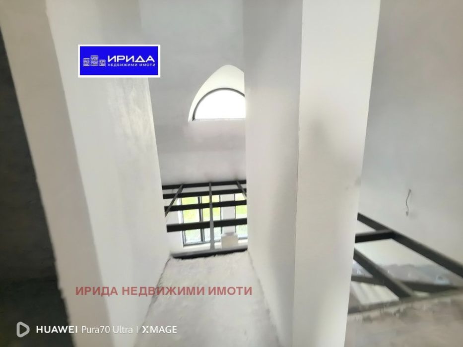 Просторен тристаен апартамент в Борово с АКТ 16!