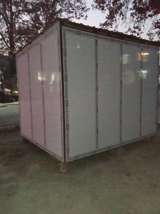 Кўчма дўкон сотилади