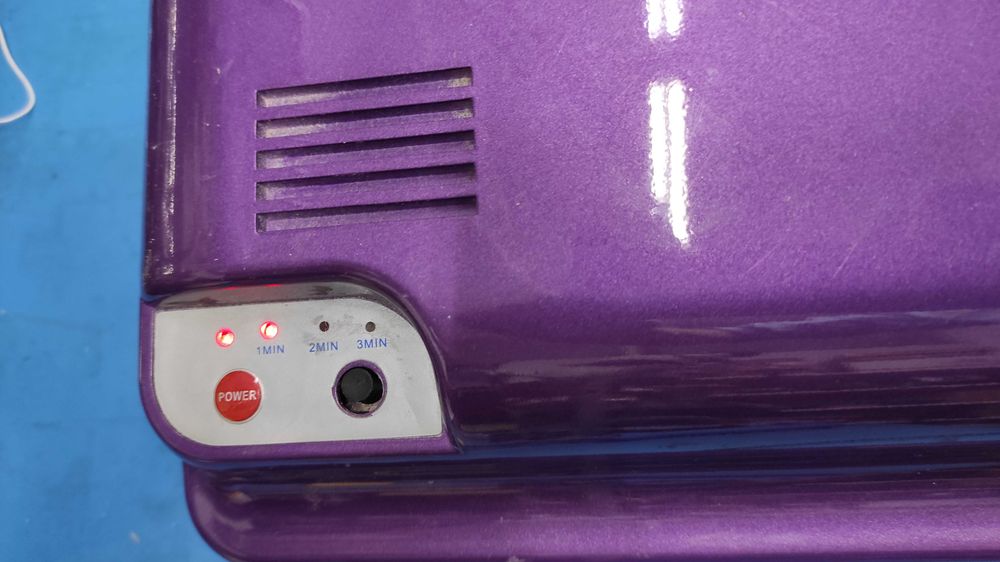 LAMPA ultraviolete pret pe bucata