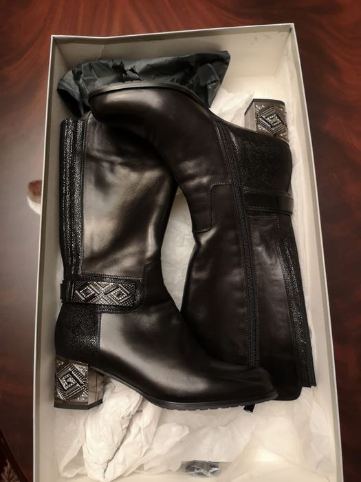 Сапоги ACCADEMIA, Италия.