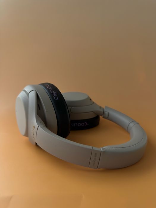 Sony WH-1000XM4 като нови