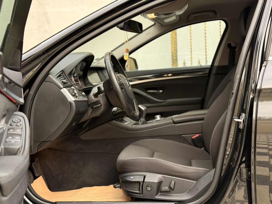 BMW seria 5 f10 2.0 184 CP