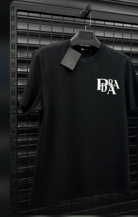 Мъжки топ модели тениски.