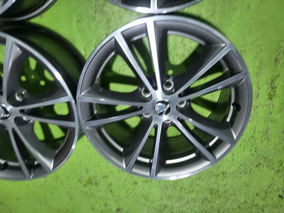 17 5x112 Skoda лети джанти 5х112 шкода